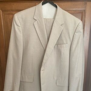 Tan Jos A Bank linen suit